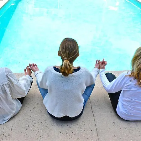 Homestay Bastide Aina Et Piscine *