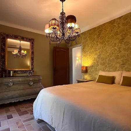 Bastide Aina Et Piscine Homestay