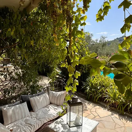 Privat bolig Bastide Aina Et Piscine