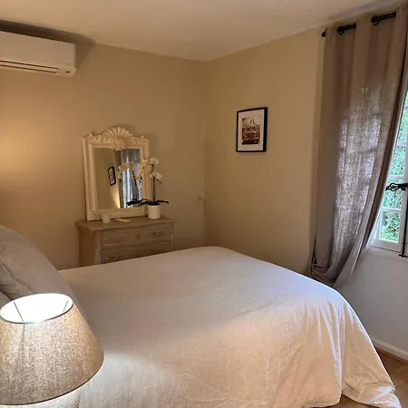 Homestay Bastide Aina Et Piscine *